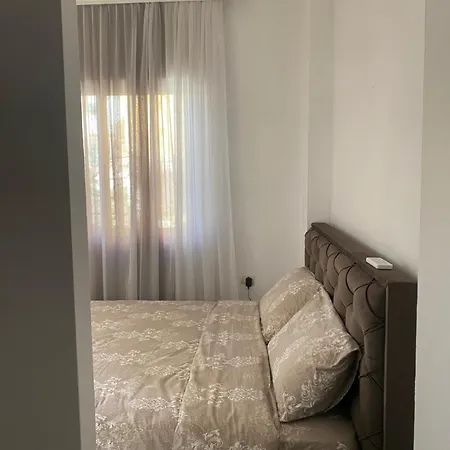 Brryli Ap * Tirana