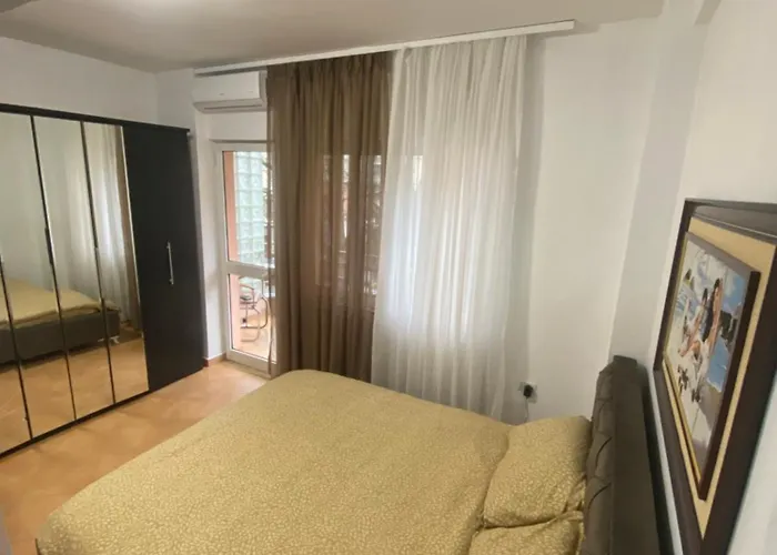 Brryli Ap Διαμέρισμα Τίρανα